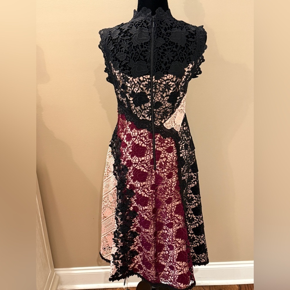 Women’s NANETTE LEPORE Opera fit and flare lace midi dress- Size 6 - Picture 10 of 13